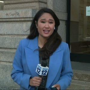 Gov. Hochul 'horrified' by draft on Supreme Court potentially overturning Roe vs. Wade